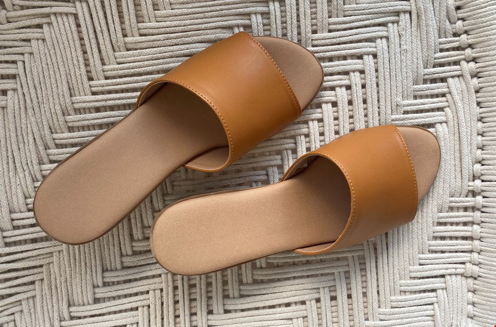 Must have sandaal voor je capsule wardrobe Must have sandaal voor je capsule wardrobe